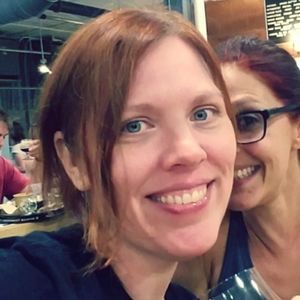 Meet your Posher, Denise